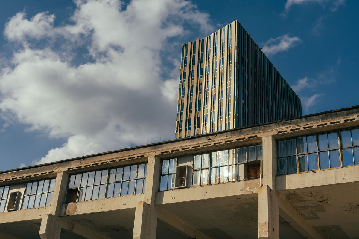 Loading... just a sec